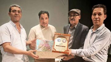 بمناسبة إحالته على شرف المهنة .. تكريم مدير دار الثقافة بأكودة الفنان الصادق عمار