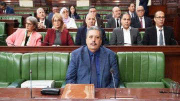 وزير التربية: تقدم أشغال حائط معهد المزونة واستكمال مشاريع في 682 مؤسسة