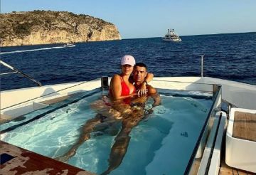 مسؤول يكشف حقيقة شراء كريستيانو رونالدو يختا من تونس