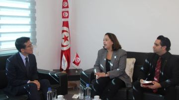 سفير كوريا بتونس يؤكد رغبة الشركات الكورية في التموقع في شمال إفريقيا سفير كوريا بتونس يؤكد رغبة الشركات الكورية في التموقع في شمال إفريقيا