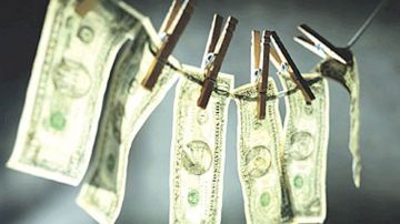 مصدر قضائي: مقاضاة برهان بسيس ومراد الزغيدي ومتهم ثالث بتهمة غسل أموال مصدر قضائي: مقاضاة برهان بسيس ومراد الزغيدي ومتهم ثالث بتهمة غسل أموال