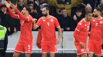 تقييم لاعبي المنتخب الوطني في مواجهة نظيره البرازيلي