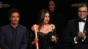 في مهرجان القاهرة السينمائي .. .. عفاف بن محمود أحسن ممثلة