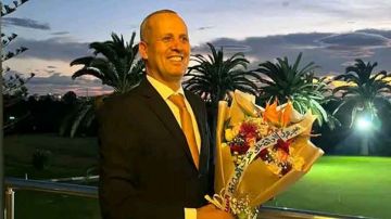 عبد الستار النفزاوي.. مسيرة مهنية حافلة ومسار ممتد في خدمة المجتمع عبد الستار النفزاوي.. مسيرة مهنية حافلة ومسار ممتد في خدمة المجتمع