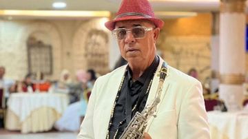 صفاقس: الفنان فرحات بن حميدة يلقى حتفه تحت عجلات شاحنة صفاقس: الفنان فرحات بن حميدة يلقى حتفه تحت عجلات شاحنة