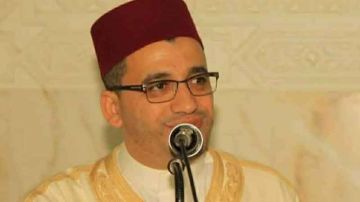 الإمام الخطيب فتحي طراح ...الفتوى مسؤولية إصلاح لا أداة صراع الإمام الخطيب فتحي طراح ...الفتوى مسؤولية إصلاح لا أداة صراع