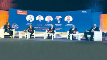 في منتدى التكنولوجيا من أجل العدالة الاقتصادية: منصة إلكترونية لحماية العمال و دور الذكاء الصناعي في دعم المؤسسات