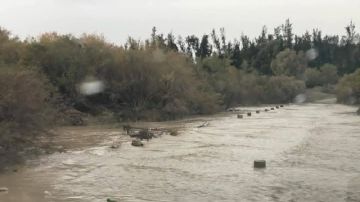 انقطاع حركة المرور بين وادي مليز و عدد من مناطقها 