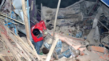 زلزال بقوة 6.3 يضرب أفغانستان ويوقع قتلى ومصابين