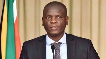 بعد انطلاق أولى الرحلات نحو أراضيها: جنوب افريقيا تفضح مخطط تهجير الفلسطينيين بعد انطلاق أولى الرحلات نحو أراضيها: جنوب افريقيا تفضح مخطط تهجير الفلسطينيين