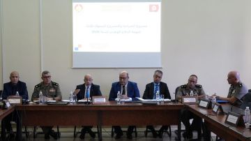 وزير الدفاع الوطني: مشروع ميزانية مهمة الدفاع الوطني لسنة 2026 يشهد تطورا بنسبة 13 بالمائة وزير الدفاع الوطني: مشروع ميزانية مهمة الدفاع الوطني لسنة 2026 يشهد تطورا بنسبة 13 بالمائة