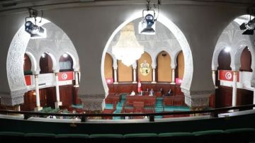 البرلمان: فارق بين المصوتين والحضور..ما الحكاية؟