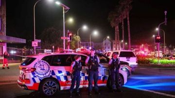 الشرطة الأسترالية: منفذا هجوم سيدني سافرا قبل شهر من الحادث إلى الفلبين الشرطة الأسترالية: منفذا هجوم سيدني سافرا قبل شهر من الحادث إلى الفلبين