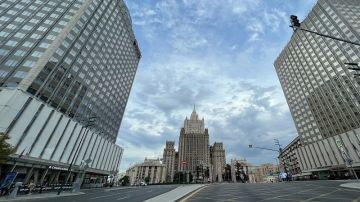 روسيا تحذر من تداعيات خطيرة جراء تهديدات إسرائيل لإيران روسيا تحذر من تداعيات خطيرة جراء تهديدات إسرائيل لإيران