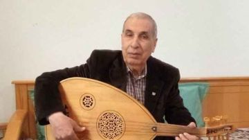 إبداعات المتقاعدين .. أسس مهرجان الفستق، جمعية المسرح وكورال الأطفال بقفصة إبداعات المتقاعدين .. أسس مهرجان الفستق، جمعية المسرح وكورال الأطفال بقفصة