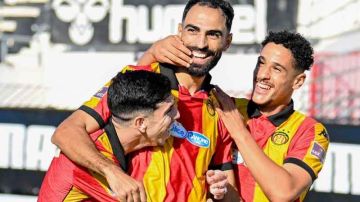 المنتخب الوطني     ...رهان على تربص طبرقة ونفاد تذاكر مباراة نيجيريا