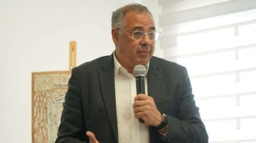 تظاهرة أليف سليانة : مسار جديد لإحياء الثقافة وترسيخ دورها في التنمية تظاهرة أليف سليانة : مسار جديد لإحياء الثقافة وترسيخ دورها في التنمية