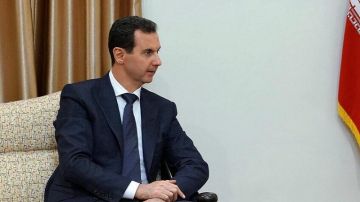 تقرير: الأسد يدرس في موسكو اللغة الروسية وطب العيون تقرير: الأسد يدرس في موسكو اللغة الروسية وطب العيون