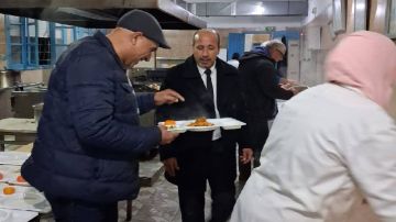 توزيع أغطية صوفية على المقيمين بمعهدي عين دراهم توزيع أغطية صوفية على المقيمين بمعهدي عين دراهم