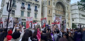 بالصور (فيديو) دعت اليها الرابطة، مسيرة لابد للقيد أن ينكسر جمعت اليمين و اليسار و لكن بالصور (فيديو) دعت اليها الرابطة، مسيرة لابد للقيد أن ينكسر جمعت اليمين و اليسار و لكن