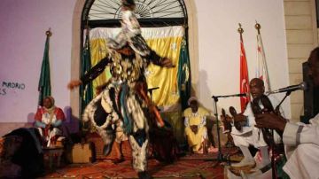 حين ينهض الإرث المنسي .. إقامة فنية بصفاقس تغوص في عالـم السطمبالي حين ينهض الإرث المنسي .. إقامة فنية بصفاقس تغوص في عالـم السطمبالي