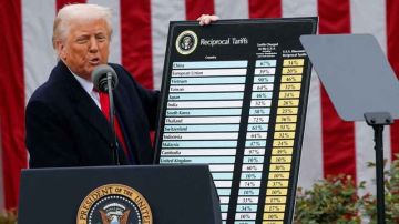 فيما الاقتصاد العالمي يعيد رسم التحالفات ... 2025... سنة الزلزال الرقمي وعودة الأسوار الجمركية