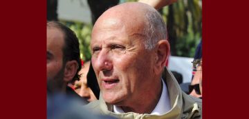 الأستاذ محفوظ عميد المحامين الأسبق حول سجن الأستاذ الشابي على معنى قانون الإرهاب