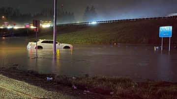 مستويات غير مسبوقة.. فيضانات عارمة تضرب ولاية واشنطن وتجبر مدينة بأكملها على الإخلاء مستويات غير مسبوقة.. فيضانات عارمة تضرب ولاية واشنطن وتجبر مدينة بأكملها على الإخلاء