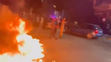 ليبيا.. احتجاجات كبيرة على الاوضاع العامة في طرابلس ليبيا.. احتجاجات كبيرة على الاوضاع العامة في طرابلس