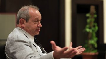 ساويرس يفجر مفاجأة عن طريقة استخدمها أمريكي للفوز بـ 1.8 مليار دولار ضمن جائزة اليانصيب الكبرى