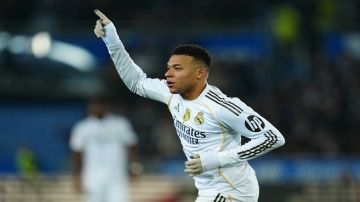 لاليغا الاسبانية.. ريال مدريد ينتصر خارج قواعده ويواصل مطاردة برشلونة في الصدارة لاليغا الاسبانية.. ريال مدريد ينتصر خارج قواعده ويواصل مطاردة برشلونة في الصدارة