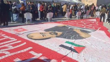 تظاهرة بصفاقس لإحياء الذكرى التاسعة لاغتيال الشهيد محمد الزواري تظاهرة بصفاقس لإحياء الذكرى التاسعة لاغتيال الشهيد محمد الزواري