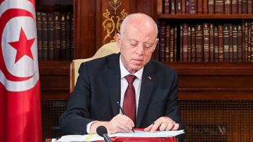 بمناسبة عيد ثورة.. رئيس الجمهورية يعفو عن 2014 سجينا بمناسبة عيد ثورة.. رئيس الجمهورية يعفو عن 2014 سجينا