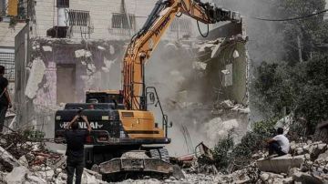 هدم المخيمات واقتحامات عسكرية وجنون المستوطنين .. تطهير عرقي في الضفة الغربية