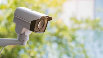 وزارة الداخلية.. ندعم مقترح تركيز كاميرات مراقبة لحماية محيط المؤسسات التربوية