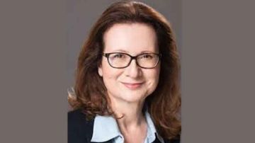 جامعة النزل تدعو الى إصلاح النقل الجوي