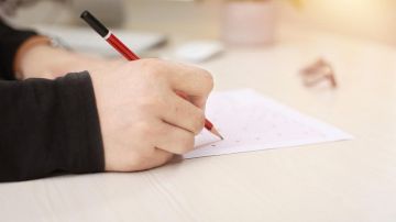 وزارة التربية: روزنامة الفروض بالمدارس الاعدادية والمعاهد الثانوية للسنة الدراسية 2026-2025