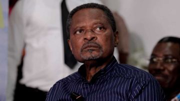 الكاميرون.. وفاة زعيم المعارضة بعد أسابيع من احتجازه الكاميرون.. وفاة زعيم المعارضة بعد أسابيع من احتجازه