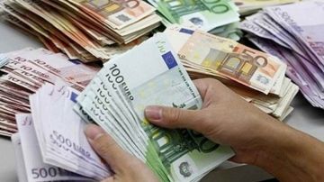 احتياطي تونس من العملة الصعبة يغطي 104 أيام توريد احتياطي تونس من العملة الصعبة يغطي 104 أيام توريد