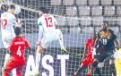 فيما السخيري يسجل الهدف رقم 100 للمنتخب في الكان العاشوري يتألق ويرد على المنتقدين