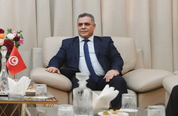 وزير الداخلية التونسي: بلادنا ليست أرض توطين ولا حارسا للفضاء الأوروبي وزير الداخلية التونسي: بلادنا ليست أرض توطين ولا حارسا للفضاء الأوروبي