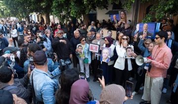 الجلسة الثانية لقضية التآمر، جبهة الخلاص تنزل ألبوم صور من الوقفة أمام إبتدائية تونس