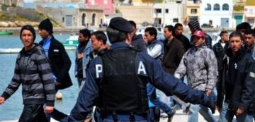 دعوة إلى إيقاف الترحيل القسري للمهاجرين التونسيين من أوروبا (فيديو) دعوة إلى إيقاف الترحيل القسري للمهاجرين التونسيين من أوروبا (فيديو)