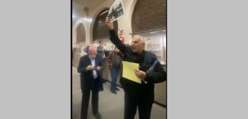 الهاني حول ما حدث في ابتدائية تونس، يوم جلسة المحاكمة في قضية التآمر (فيديو) الهاني حول ما حدث في ابتدائية تونس، يوم جلسة المحاكمة في قضية التآمر (فيديو)