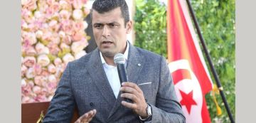 رياض الحمزاوي بخصوص تأخير قضية التآمر 2 المحال فيها ابنه ريان رياض الحمزاوي بخصوص تأخير قضية التآمر 2 المحال فيها ابنه ريان