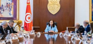 مجلس وزاري حول البرنامج الاقتصادي والاجتماعي و كيفية دعم الشركات الأهلية مجلس وزاري حول البرنامج الاقتصادي والاجتماعي و كيفية دعم الشركات الأهلية