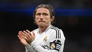 لوكا مودريتش يرد على أنباء انتقاله للكالشيو لوكا مودريتش يرد على أنباء انتقاله للكالشيو