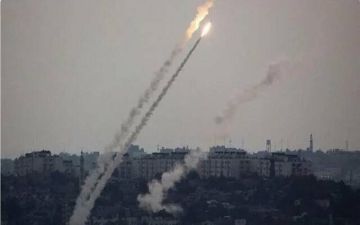 الهجوم الثاني.. قطر تعترض 11 صاروخا إيرانيا استهدفت القاعدة الجوية الأمريكية