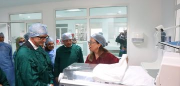 سلسلة من المشاريع بمستشفى شارل نيكول: ولدان، سكري، تصوير طبي وتجهيزات ذكية سلسلة من المشاريع بمستشفى شارل نيكول: ولدان، سكري، تصوير طبي وتجهيزات ذكية