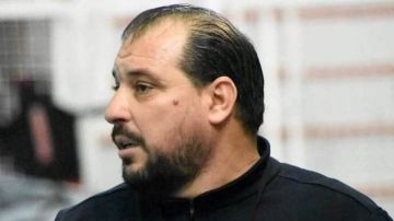 كرة اليد: خميس الزين يدرب النجم الساحلي خلفا للسعيدي